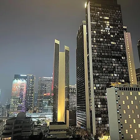 Spacious 3B3B Middle Of City Near Central Embassy