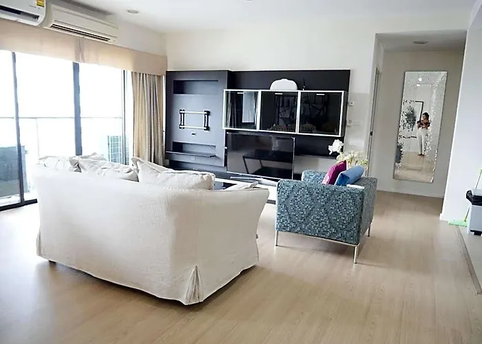 Spacious 3b3b Middle Of Near Embassy 酒店 曼谷