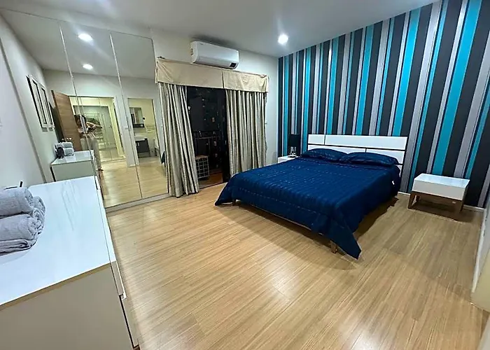 酒店 Spacious 3b3b Middle Of Near Embassy 4*